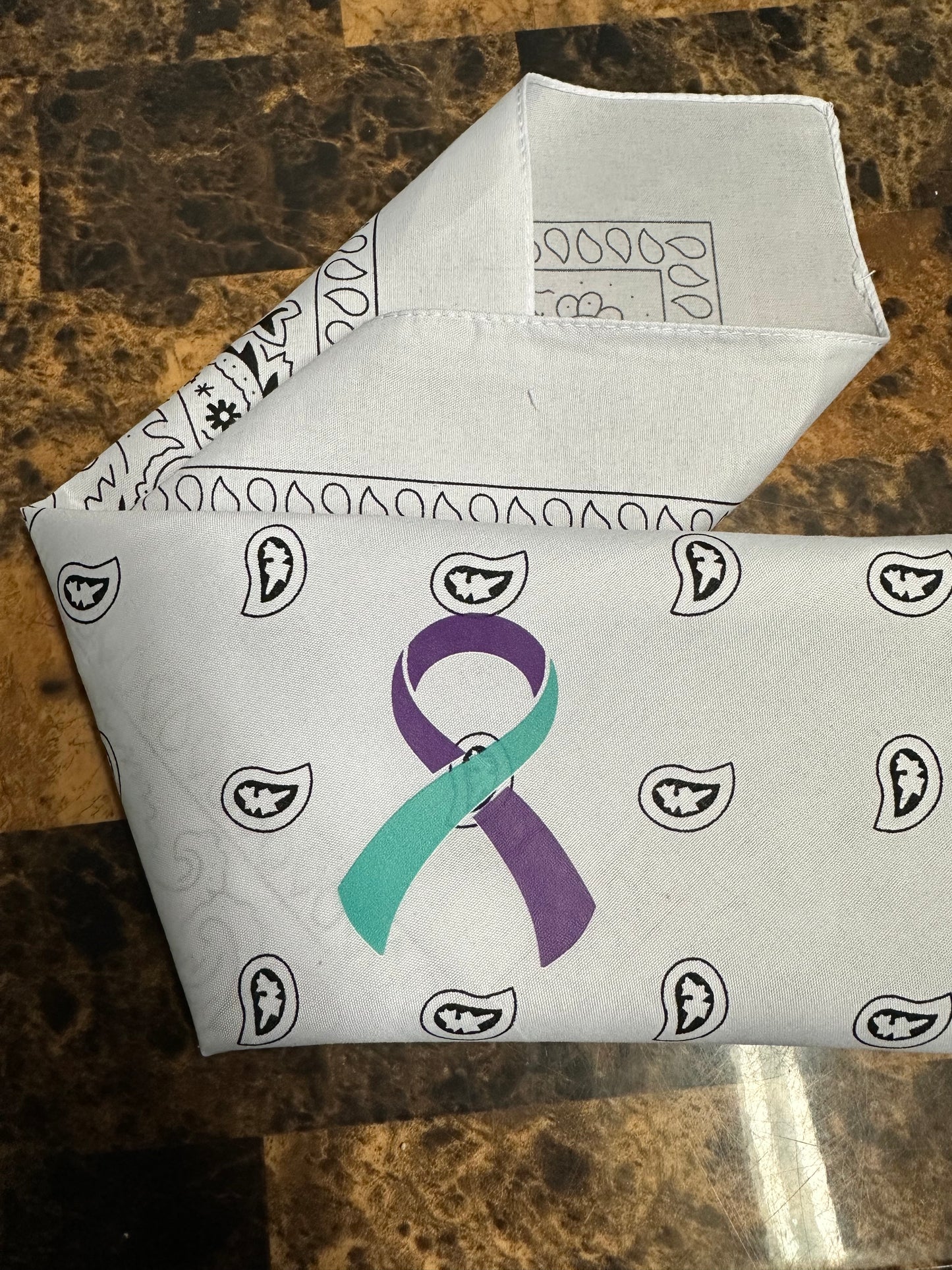 Ribbon design - White bandana